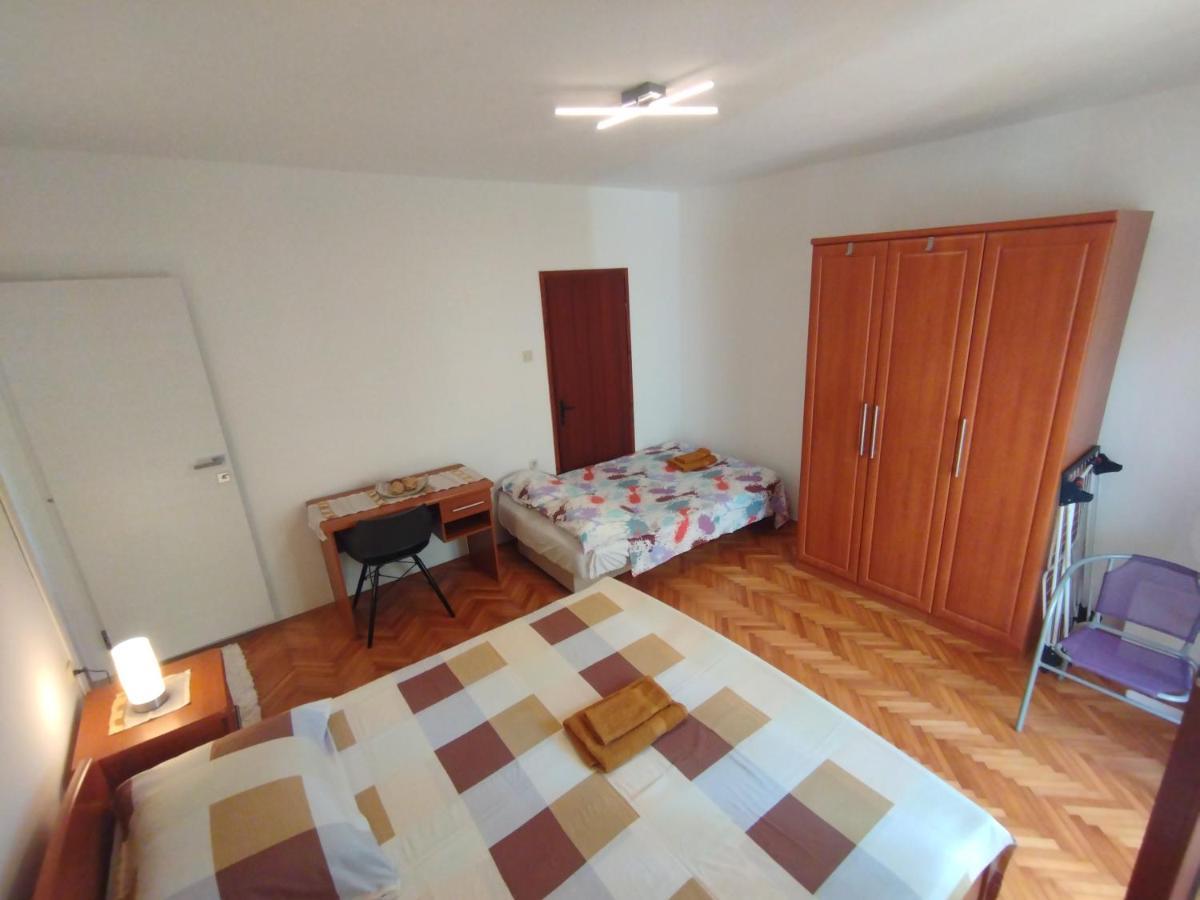 רוביני Apartment Jal מראה חיצוני תמונה
